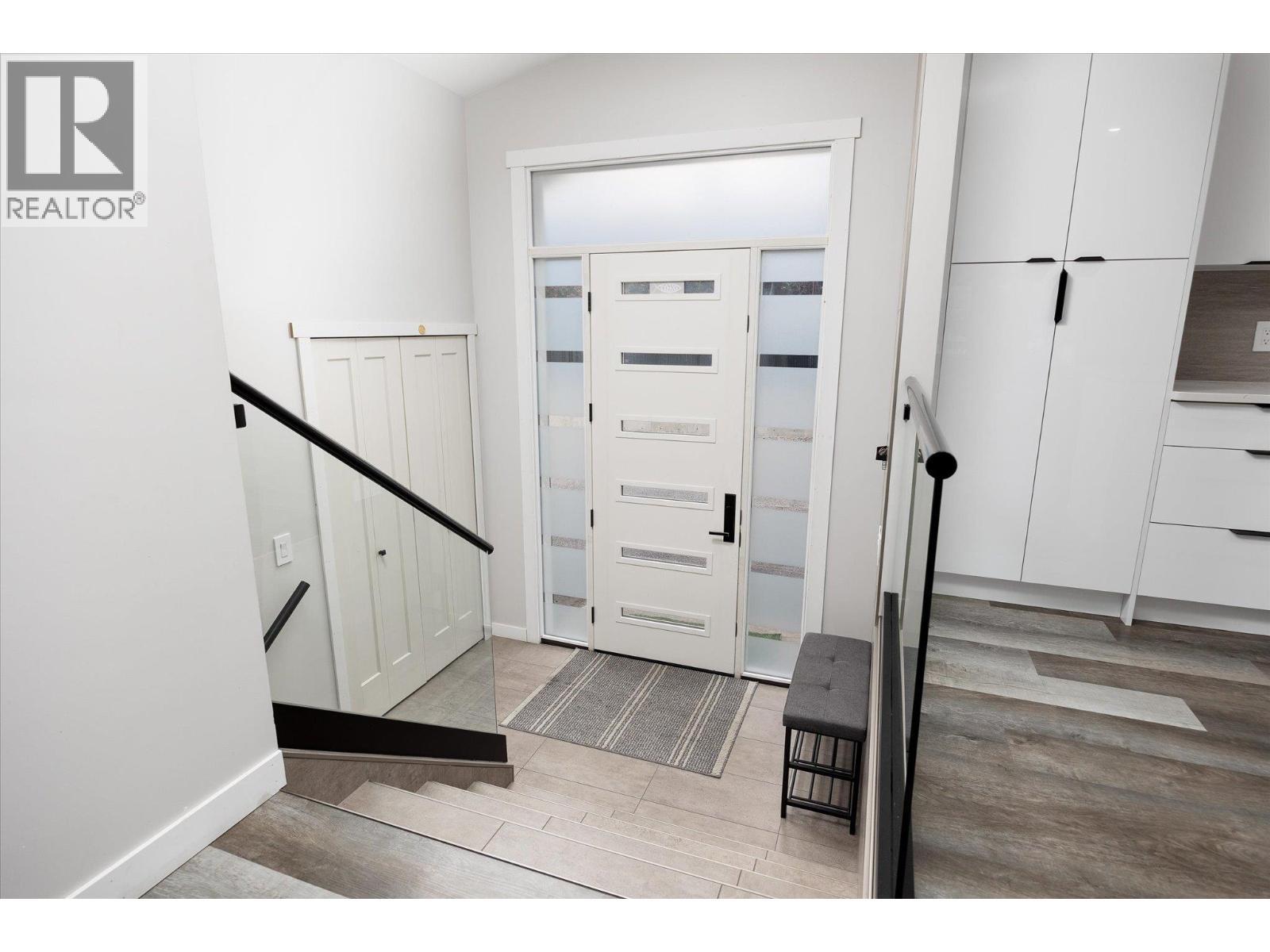 3775 Carrall Road, West Kelowna, BC - Indoor Photo Showing Other Room