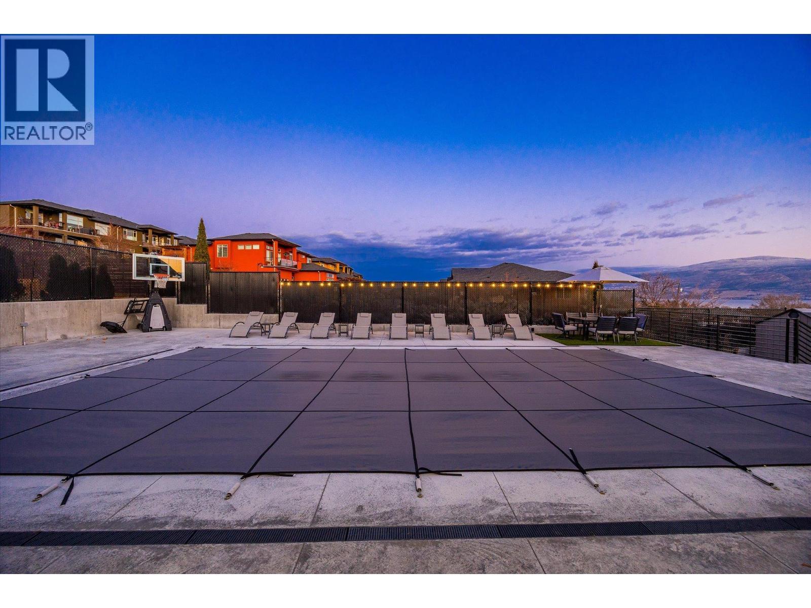 3775 Carrall Road, West Kelowna, BC - Outdoor