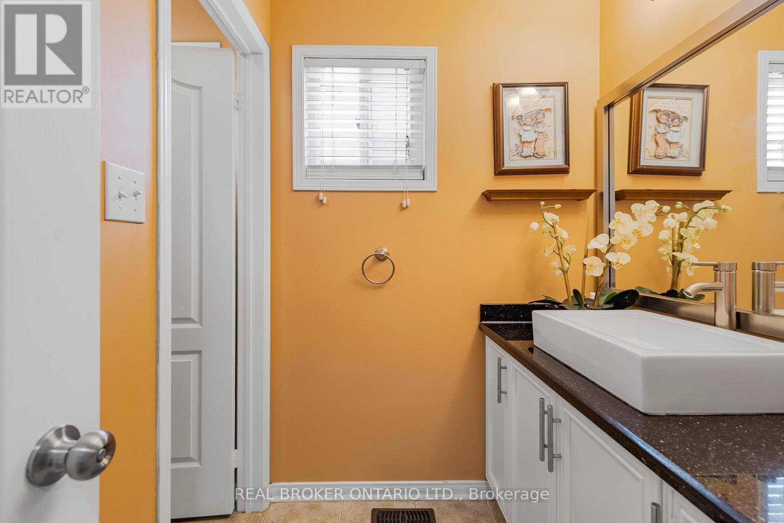 56 Lockheed Crescent, Brampton, ON - Indoor Photo Showing Other Room