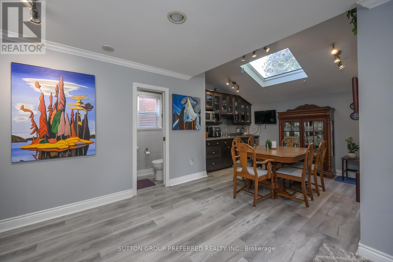 447 Woodman Avenue, London East (East G), ON - Indoor