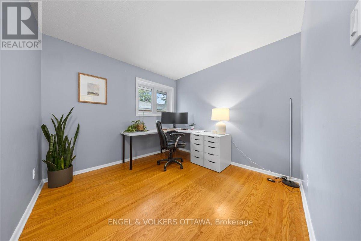 1332 Henry Farm Drive, Ottawa, ON - Indoor Photo Showing Office