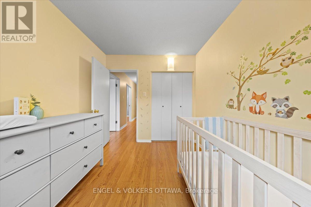 1332 Henry Farm Drive, Ottawa, ON - Indoor Photo Showing Other Room