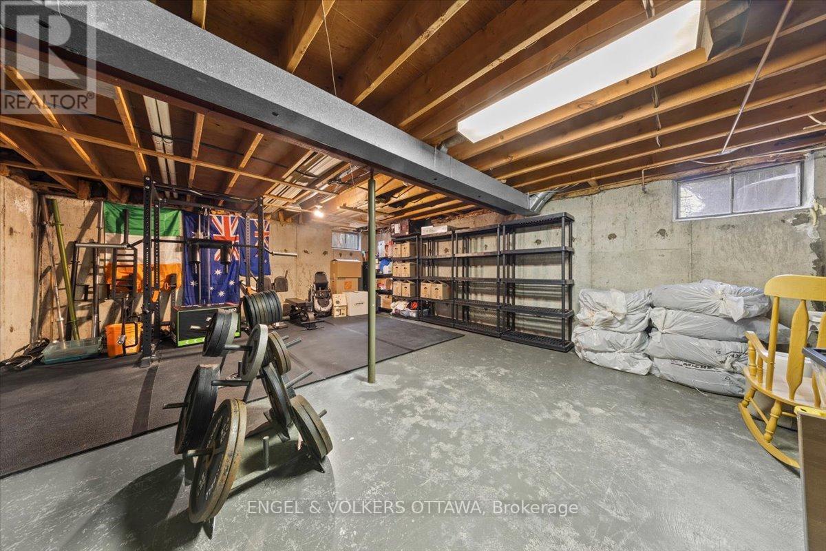 1332 Henry Farm Drive, Ottawa, ON - Indoor Photo Showing Basement
