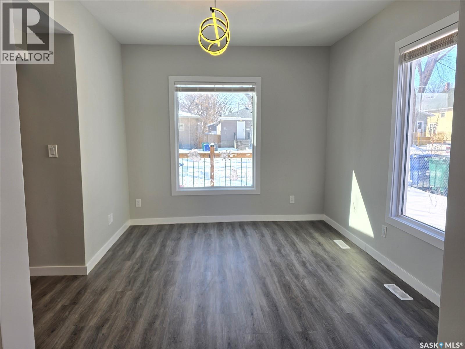 210 E Avenue N, Saskatoon, SK - Indoor Photo Showing Other Room