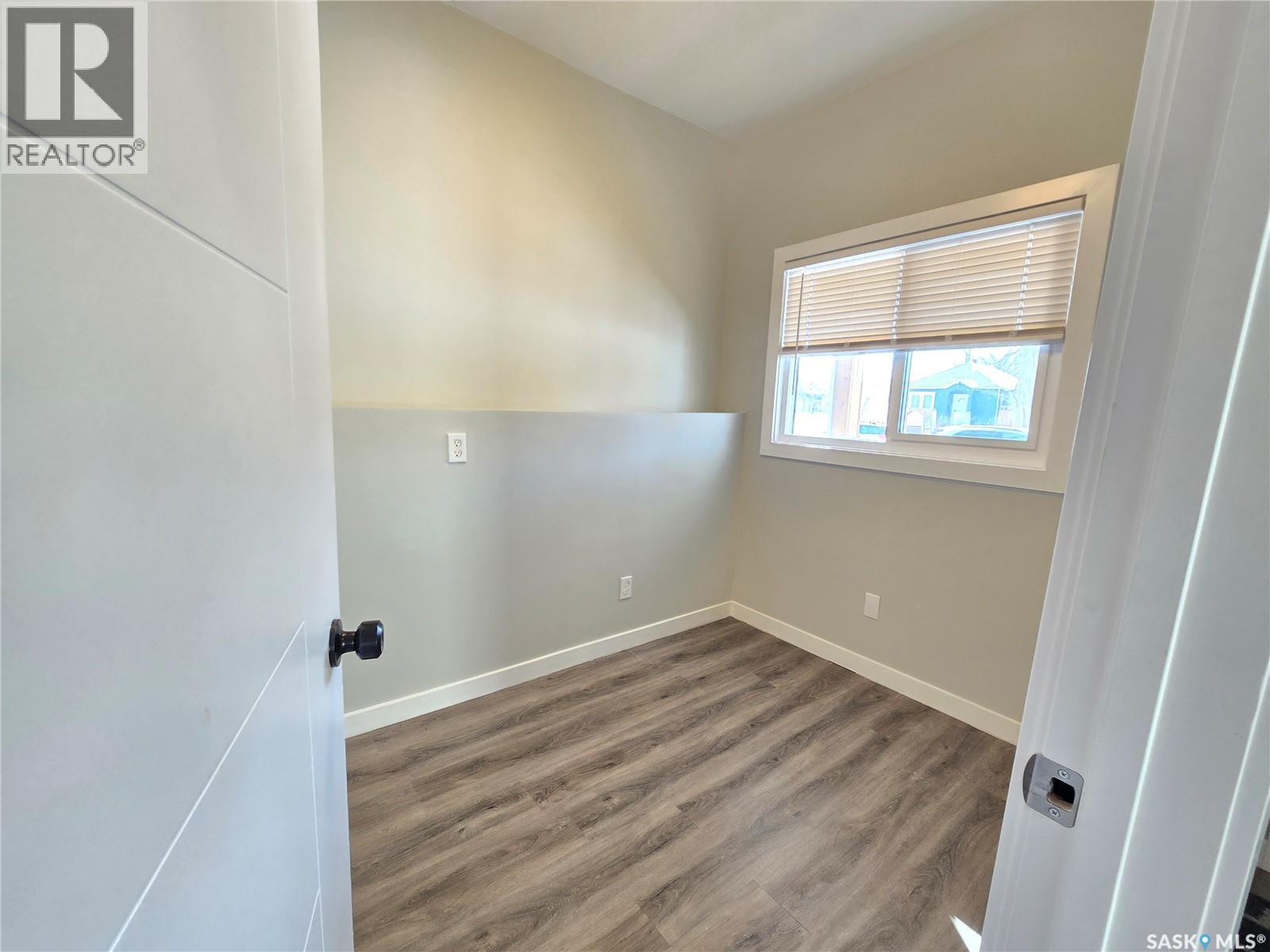 210 E Avenue N, Saskatoon, SK - Indoor Photo Showing Other Room