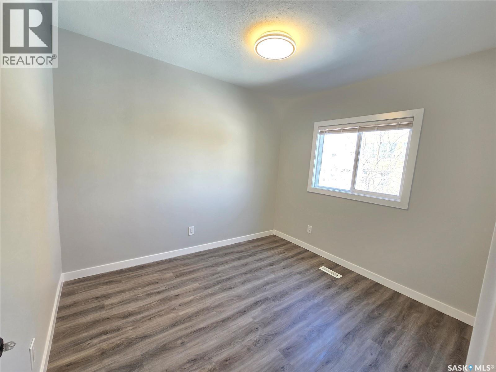 210 E Avenue N, Saskatoon, SK - Indoor Photo Showing Other Room