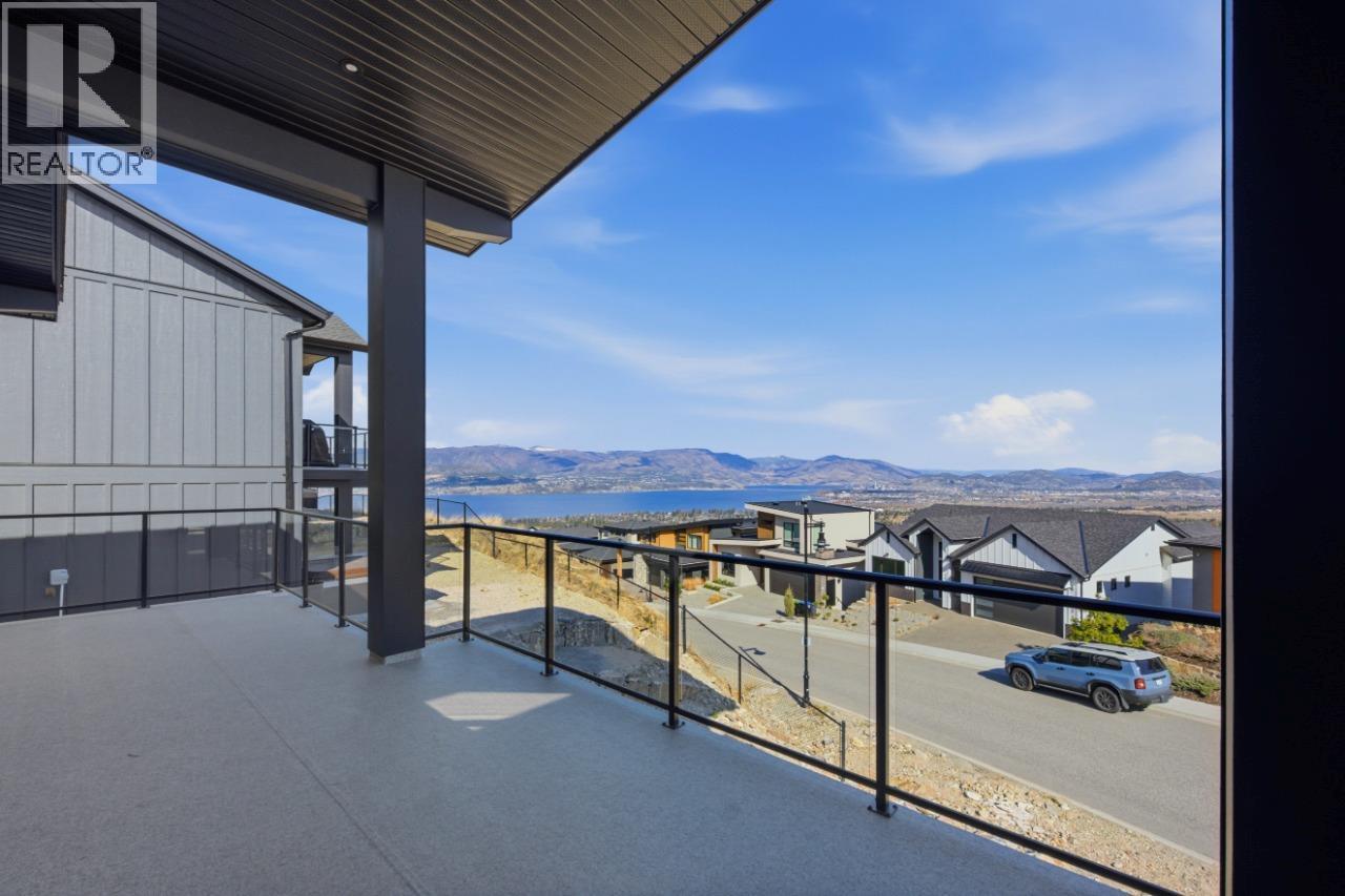1120 Collinson Court, Kelowna, BC - Outdoor With Body Of Water With View With Exterior