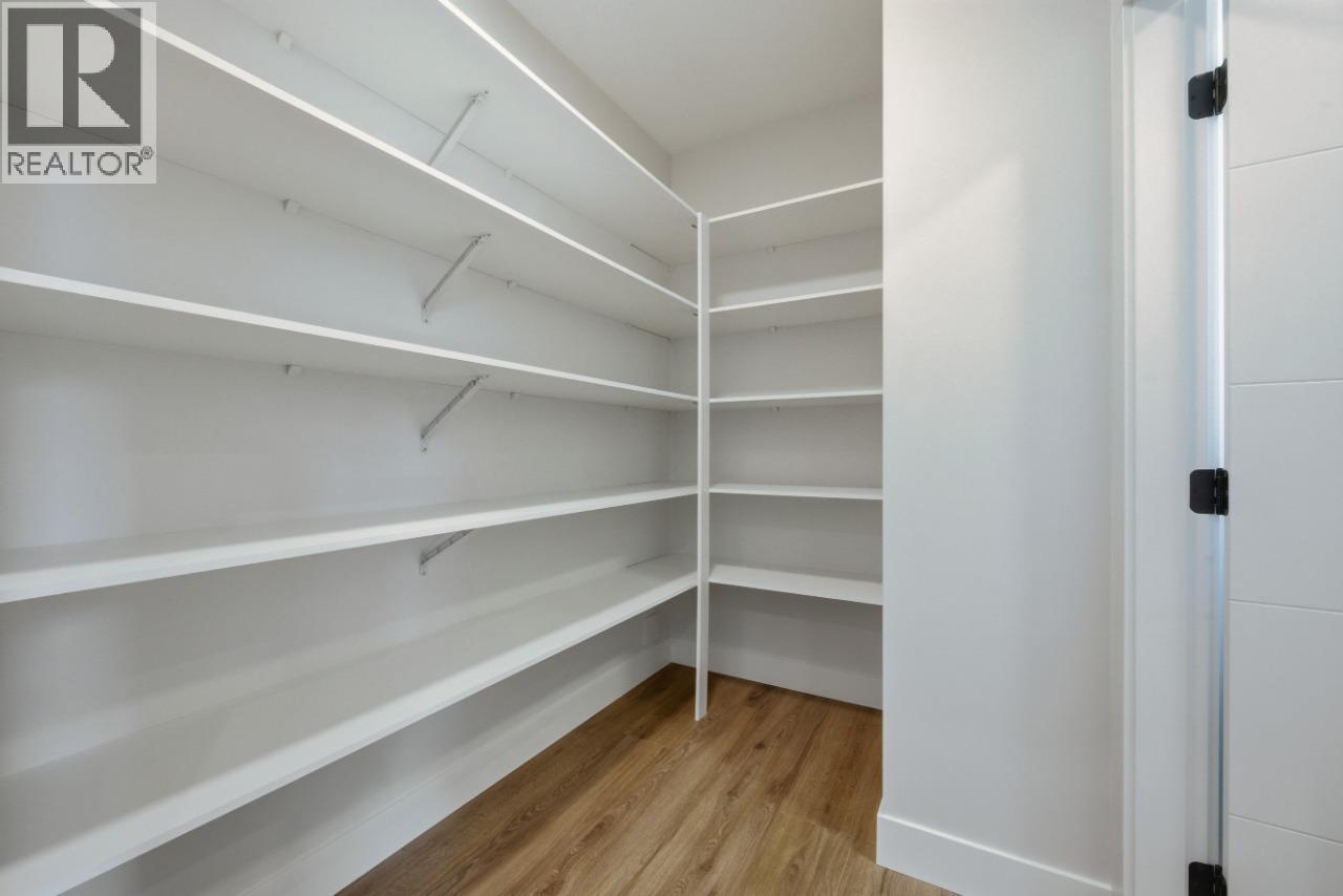 1120 Collinson Court, Kelowna, BC - Indoor With Storage