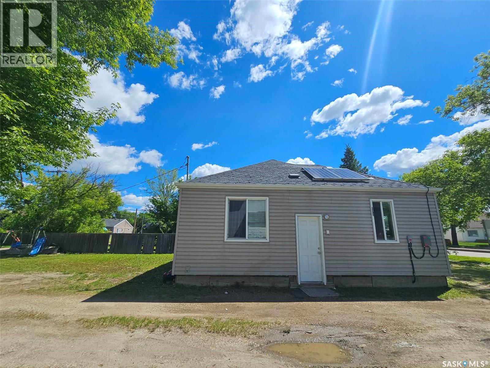 201 Broadway Street W, Yorkton, SK