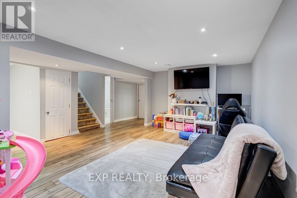 42 Terrace Drive, Hamilton, ON - Indoor