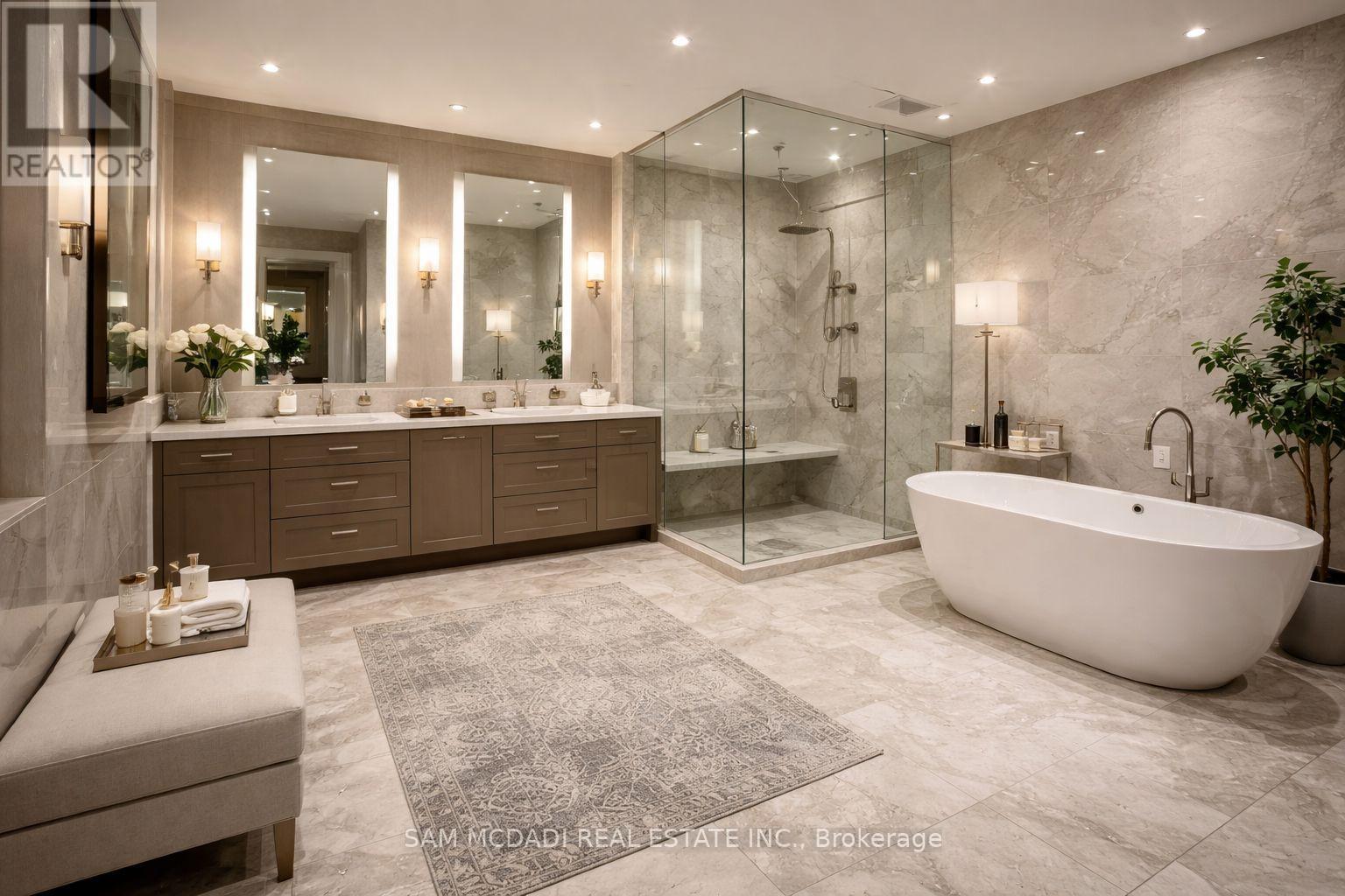 1470 Pinetree Crescent, Mississauga, ON