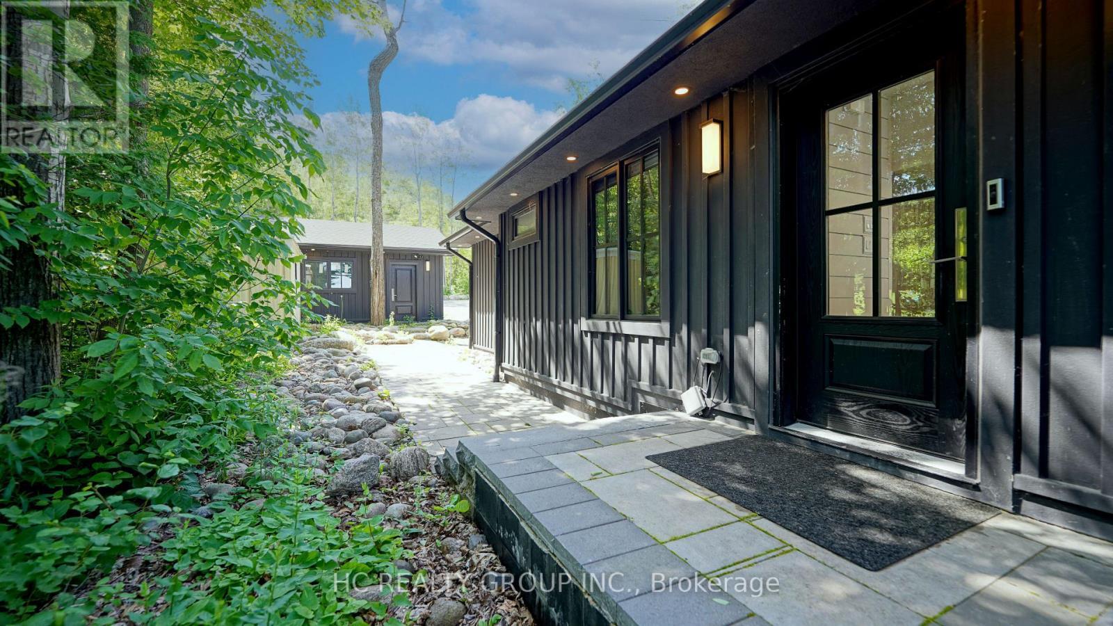 456 Silver Birch Drive, Tiny, ON - Outdoor