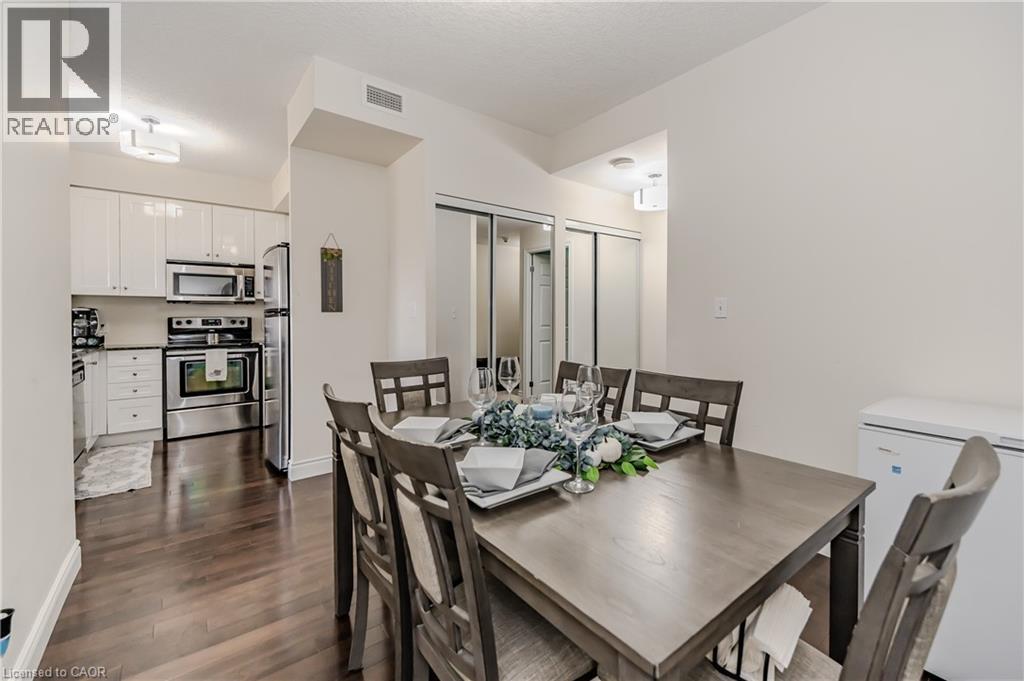 170 Water Street N Unit# 807, Cambridge, ON - Indoor Photo Showing Dining Room