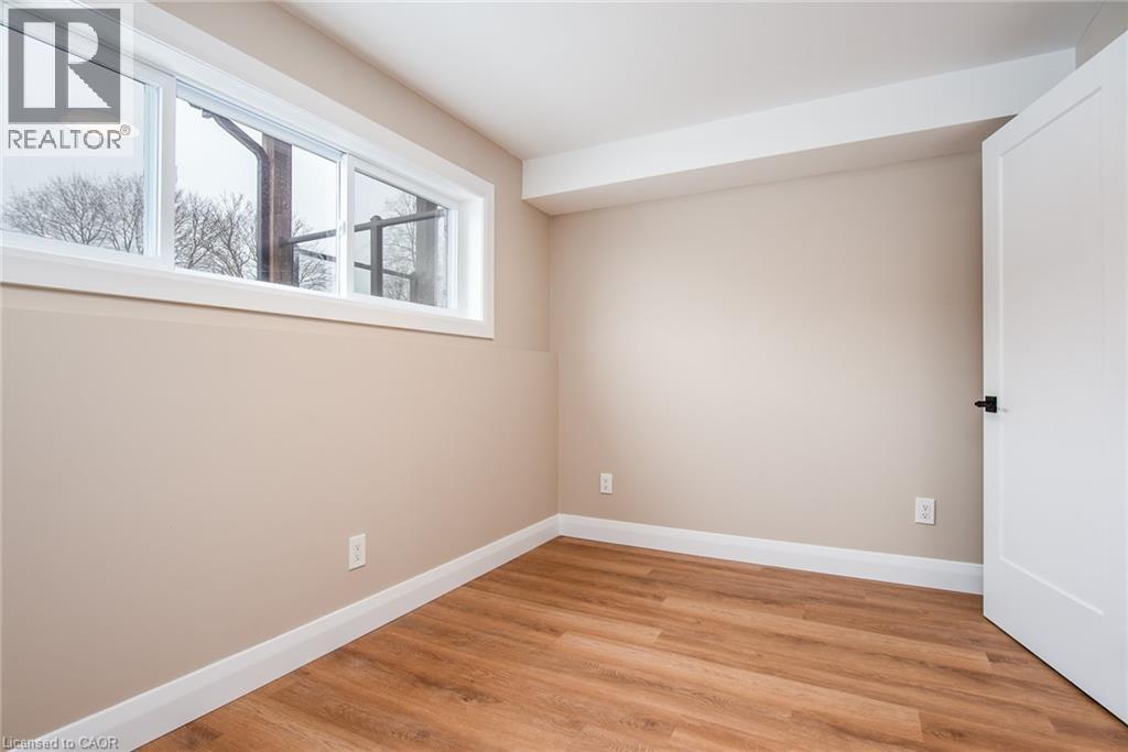 627 Glen Forrest Boulevard, Waterloo, ON - Indoor Photo Showing Other Room