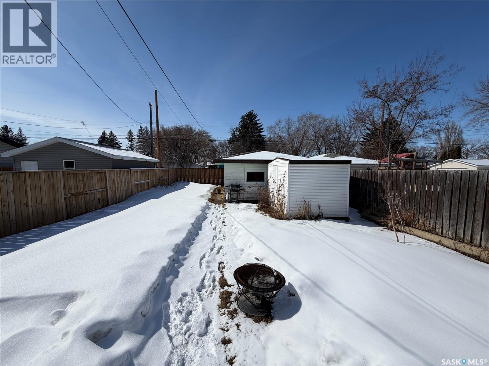 833 K Avenue N, Saskatoon, SK - Outdoor