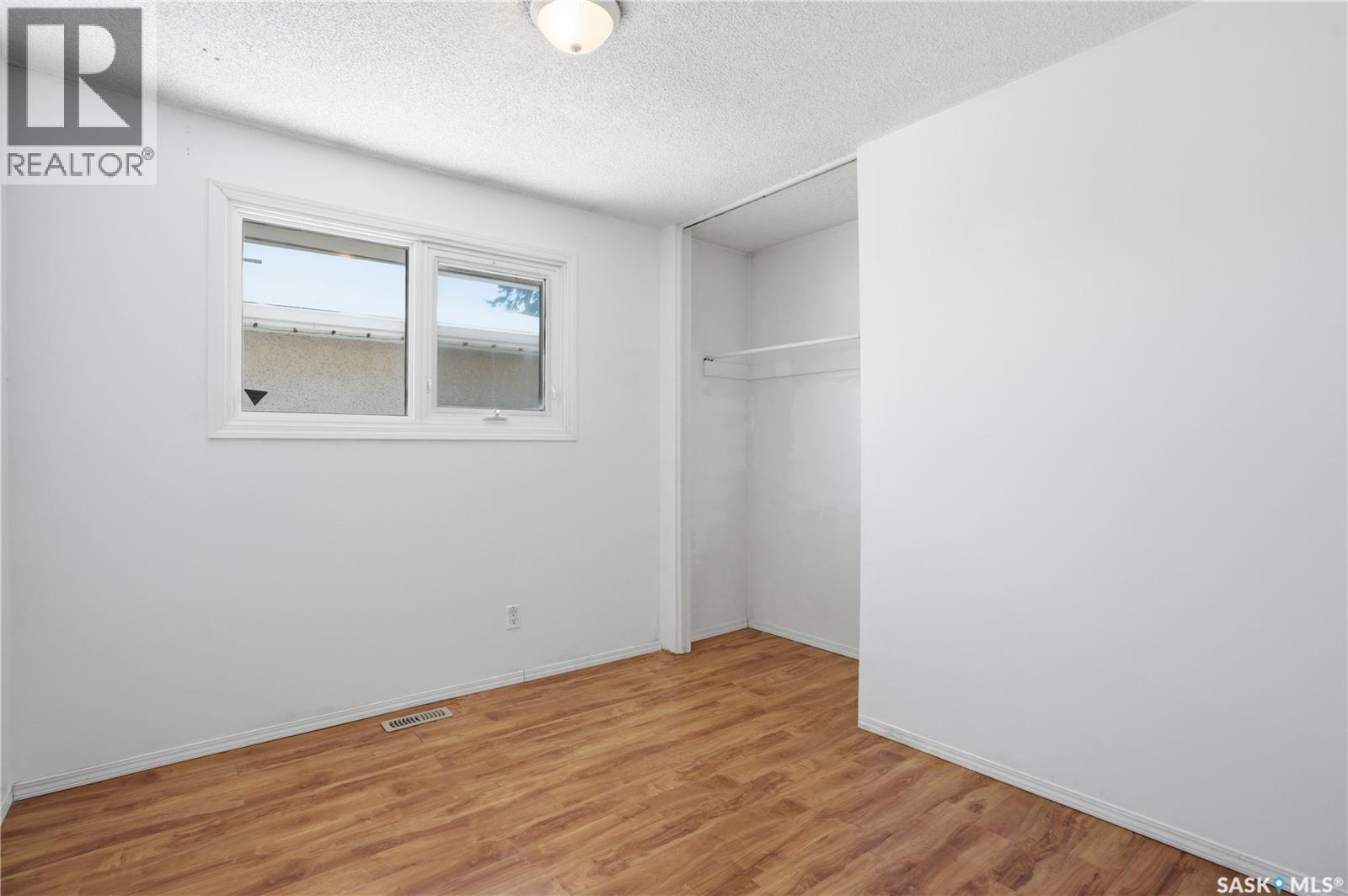 222 Smallwood Crescent, Saskatoon, SK - Indoor Photo Showing Other Room