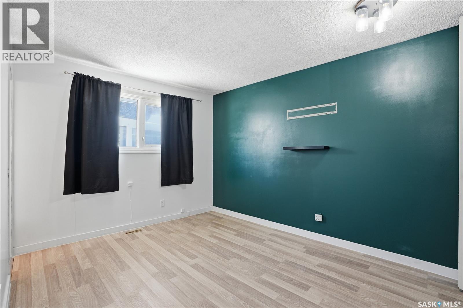 222 Smallwood Crescent, Saskatoon, SK - Indoor Photo Showing Other Room