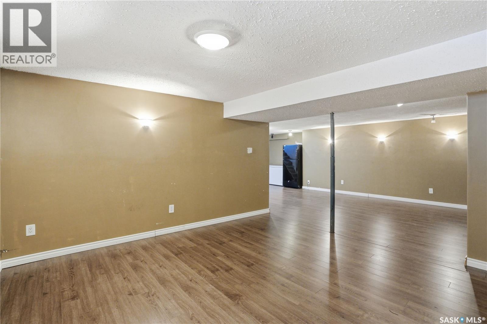 222 Smallwood Crescent, Saskatoon, SK - Indoor Photo Showing Other Room