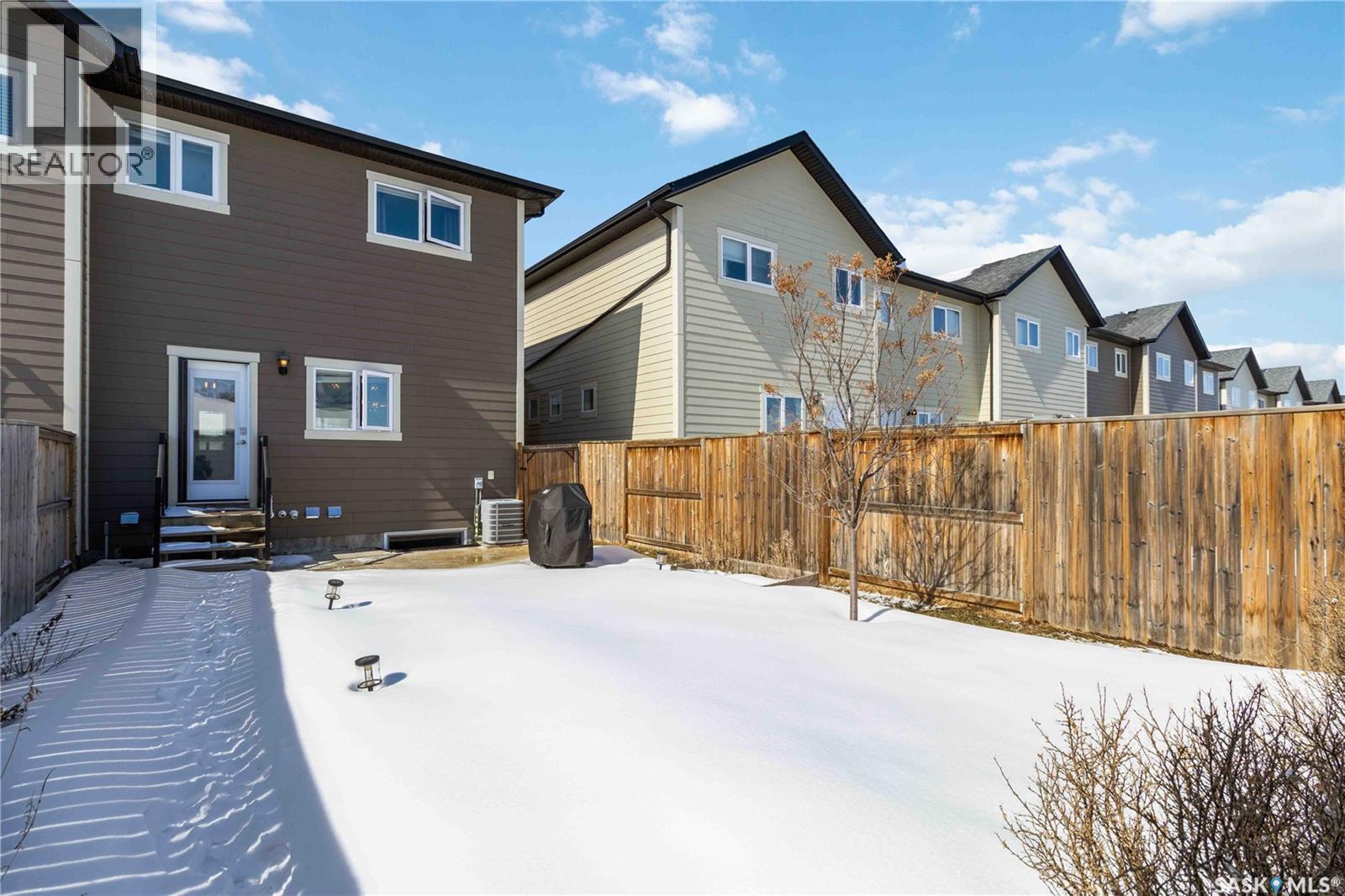 23 111 Rosewood Gate N, Saskatoon, SK - Outdoor