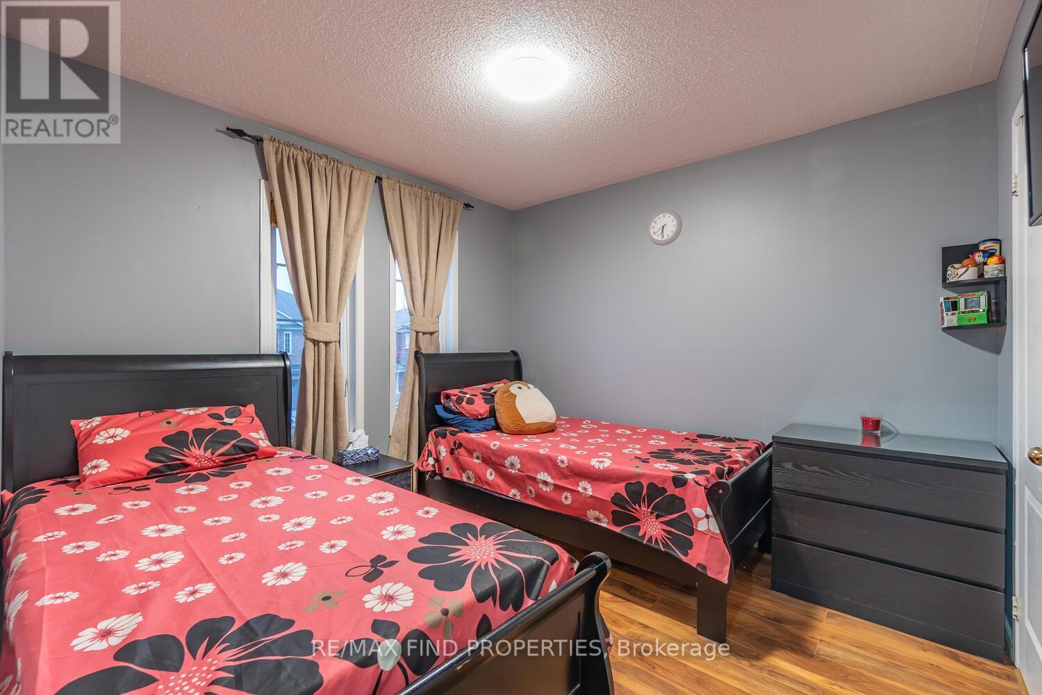 22 Ashmere Road, Brampton, ON - Indoor Photo Showing Bedroom