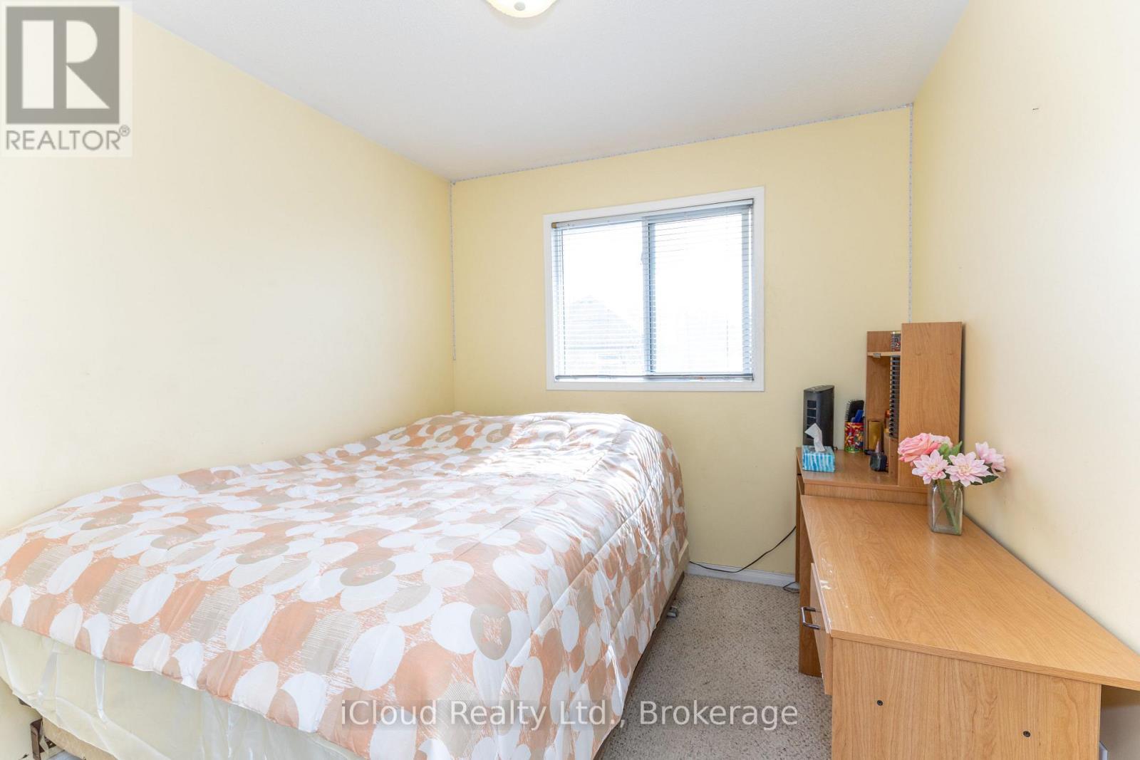 3842 Ridgepoint Way, Mississauga, ON - Indoor Photo Showing Bedroom