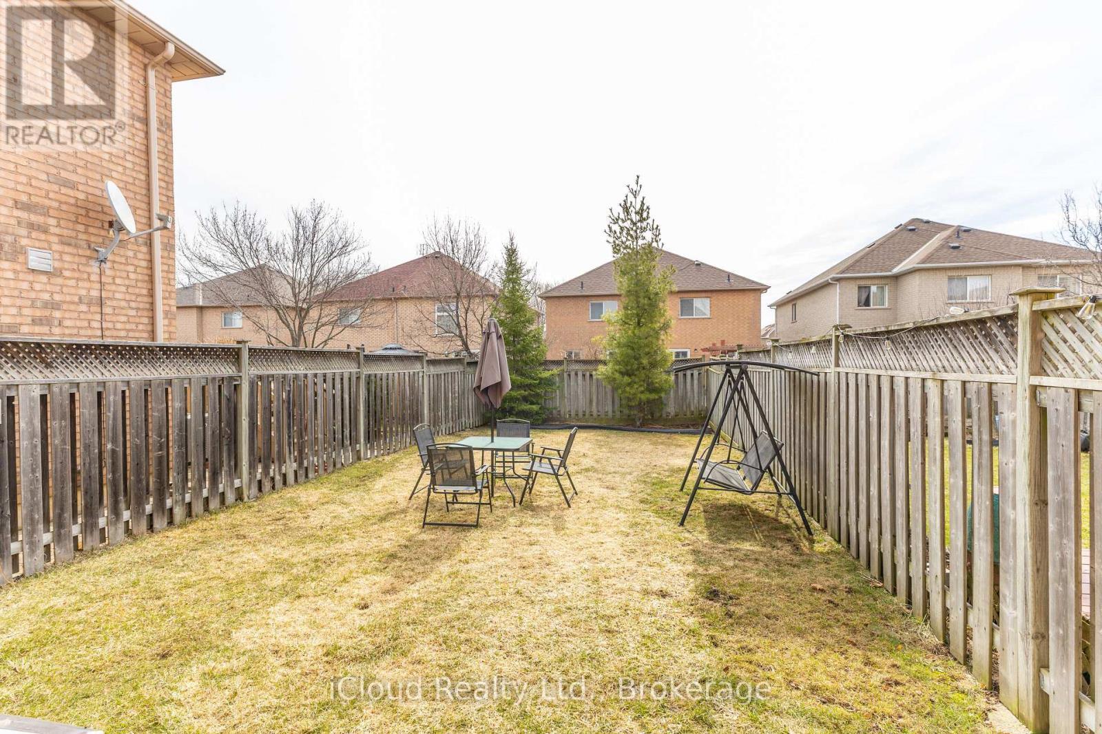 3842 Ridgepoint Way, Mississauga, ON - Outdoor