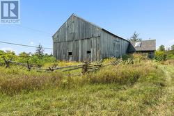 Barn - 