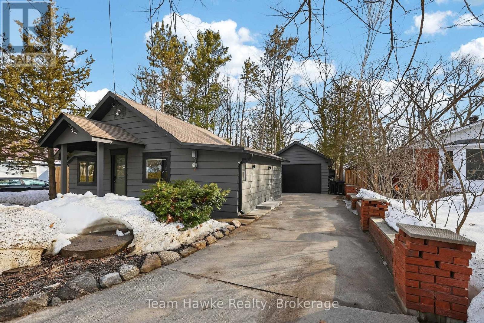 283 Tiny Beaches Road S, Tiny, ON - Outdoor