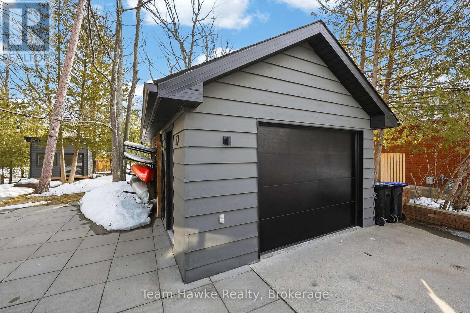 283 Tiny Beaches Road S, Tiny, ON - Outdoor With Exterior