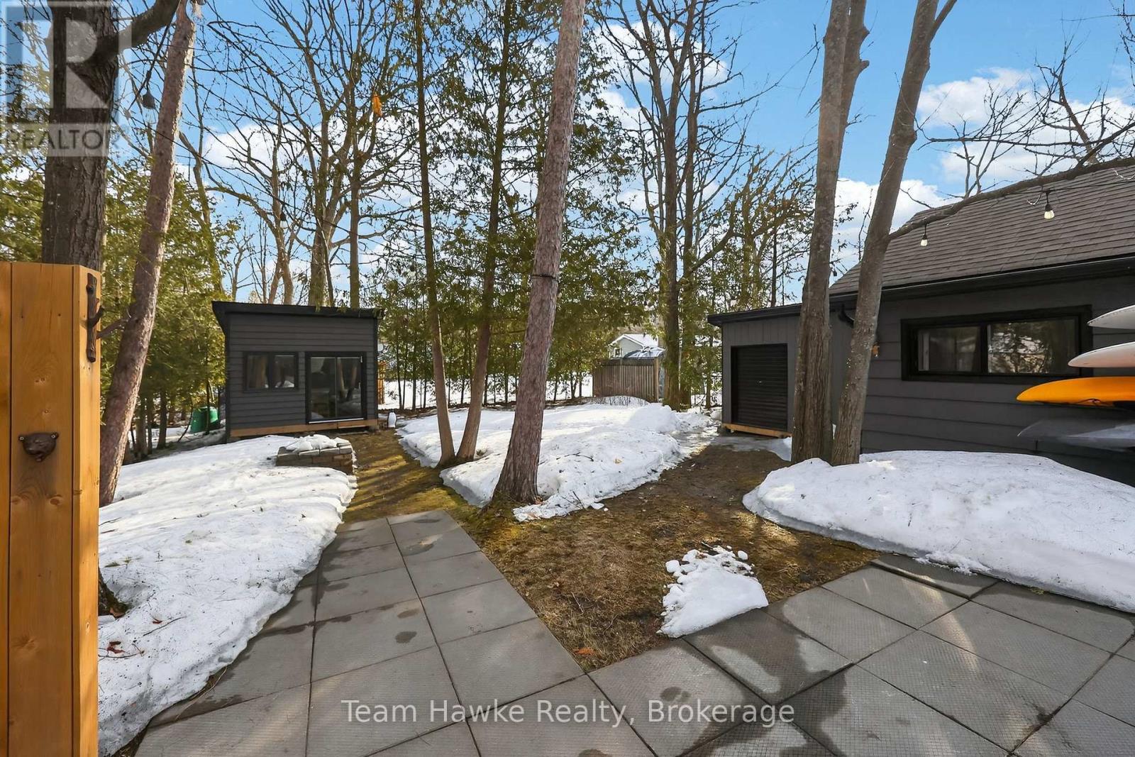 283 Tiny Beaches Road S, Tiny, ON - Outdoor