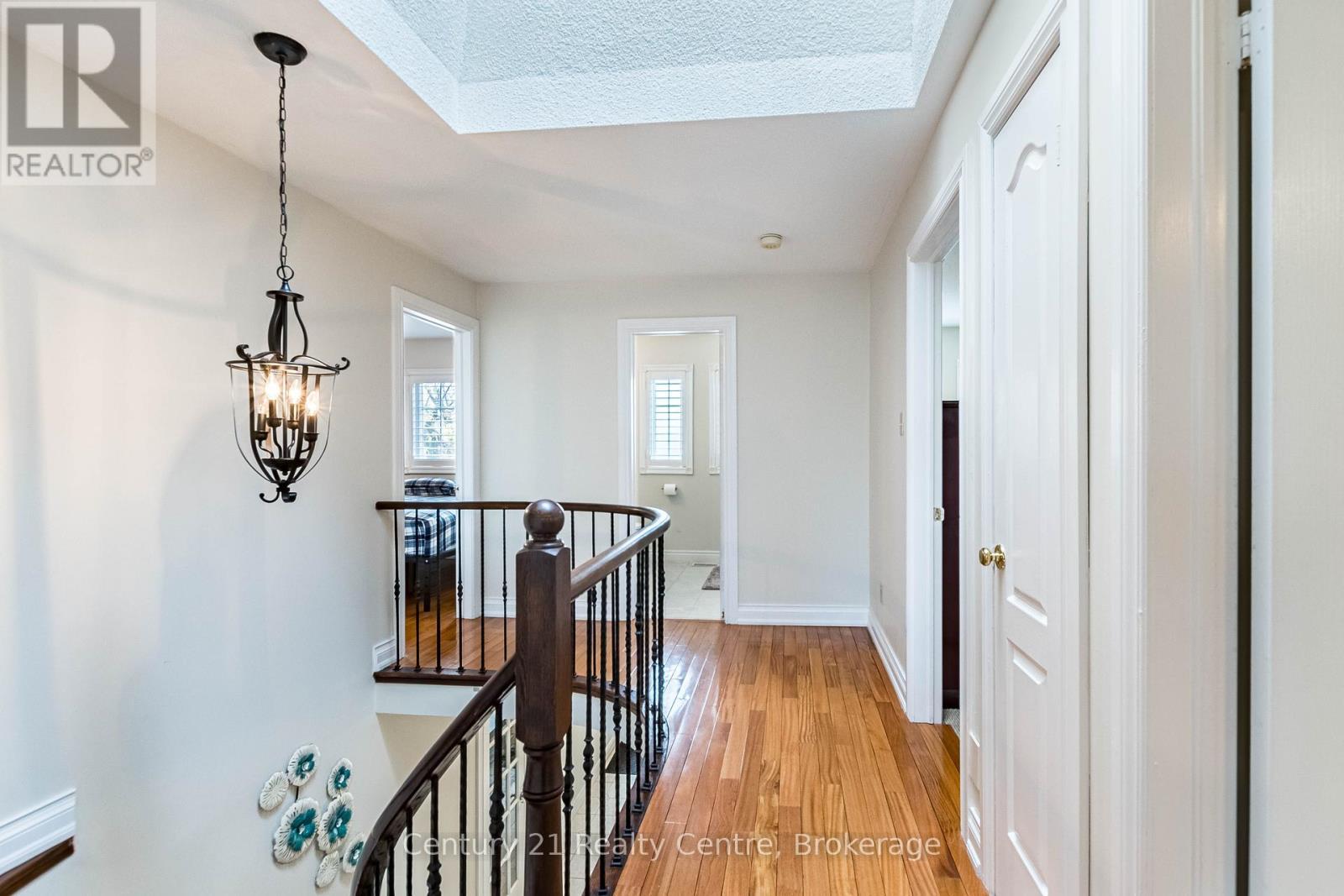 3349 Loyalist Drive, Mississauga, ON - Indoor Photo Showing Other Room