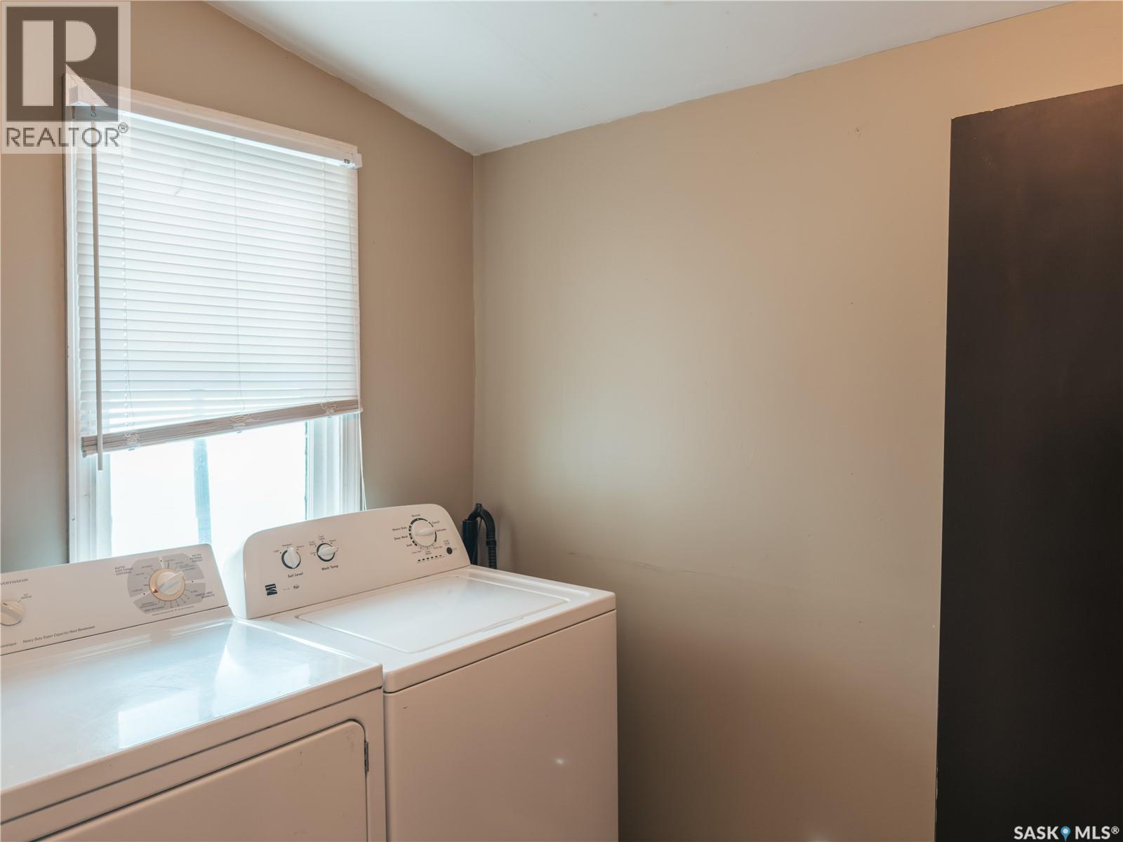 118 32Nd Street W, Saskatoon, SK - Indoor