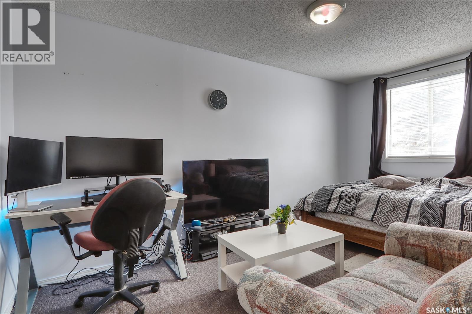 4160 Castle Road, Regina, SK - Indoor Photo Showing Other Room