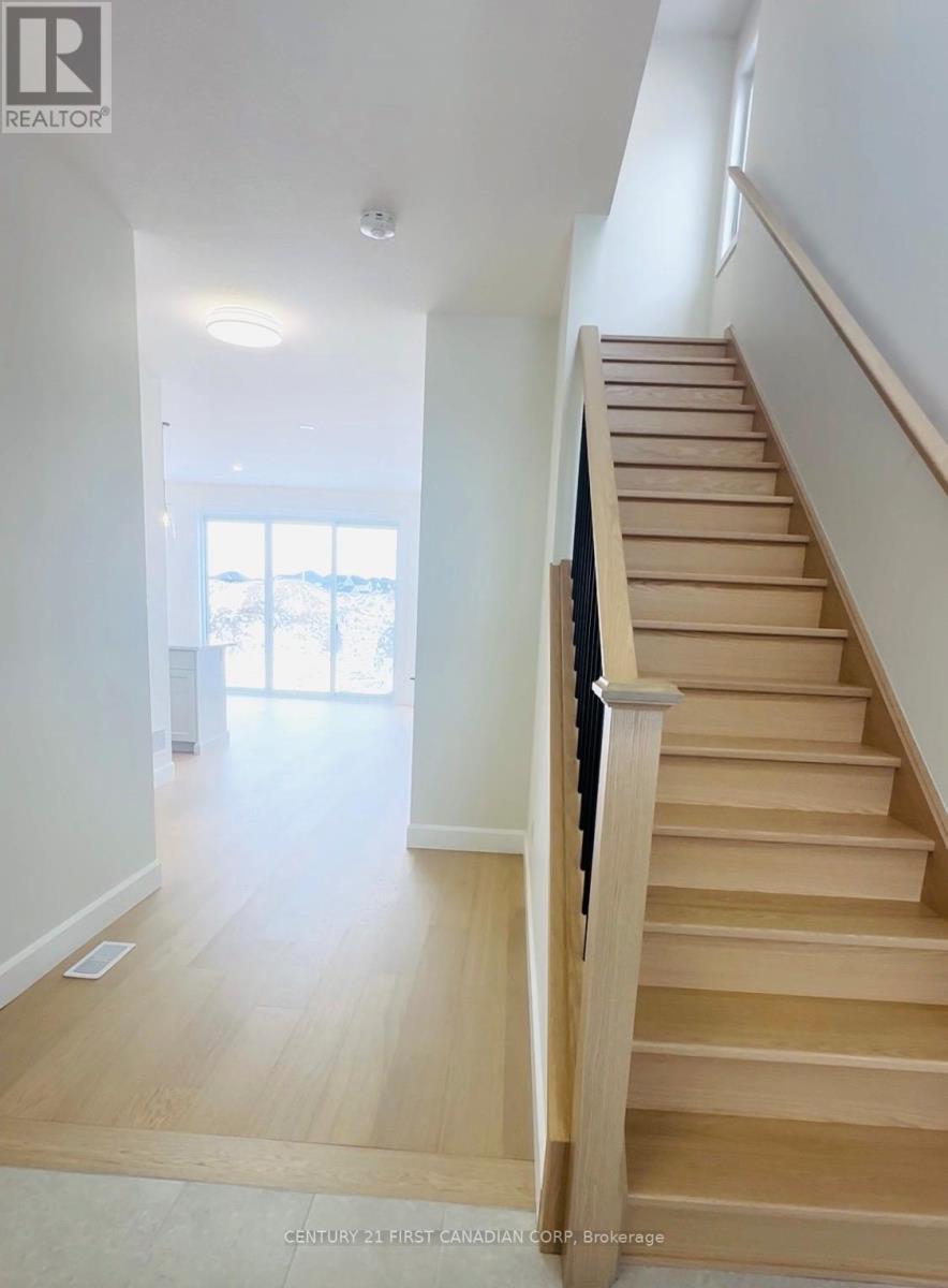 Images are for illustration purposes only. - 1185 Honeywood Dr Drive, London South (South U), ON - Indoor Photo Showing Other Room