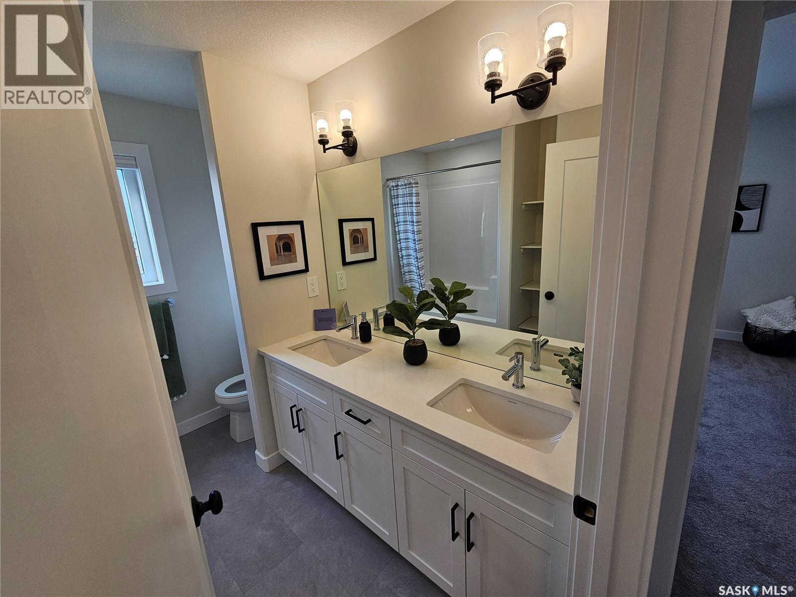 8 Vancouver Crescent, Pilot Butte, SK - Indoor Photo Showing Bathroom