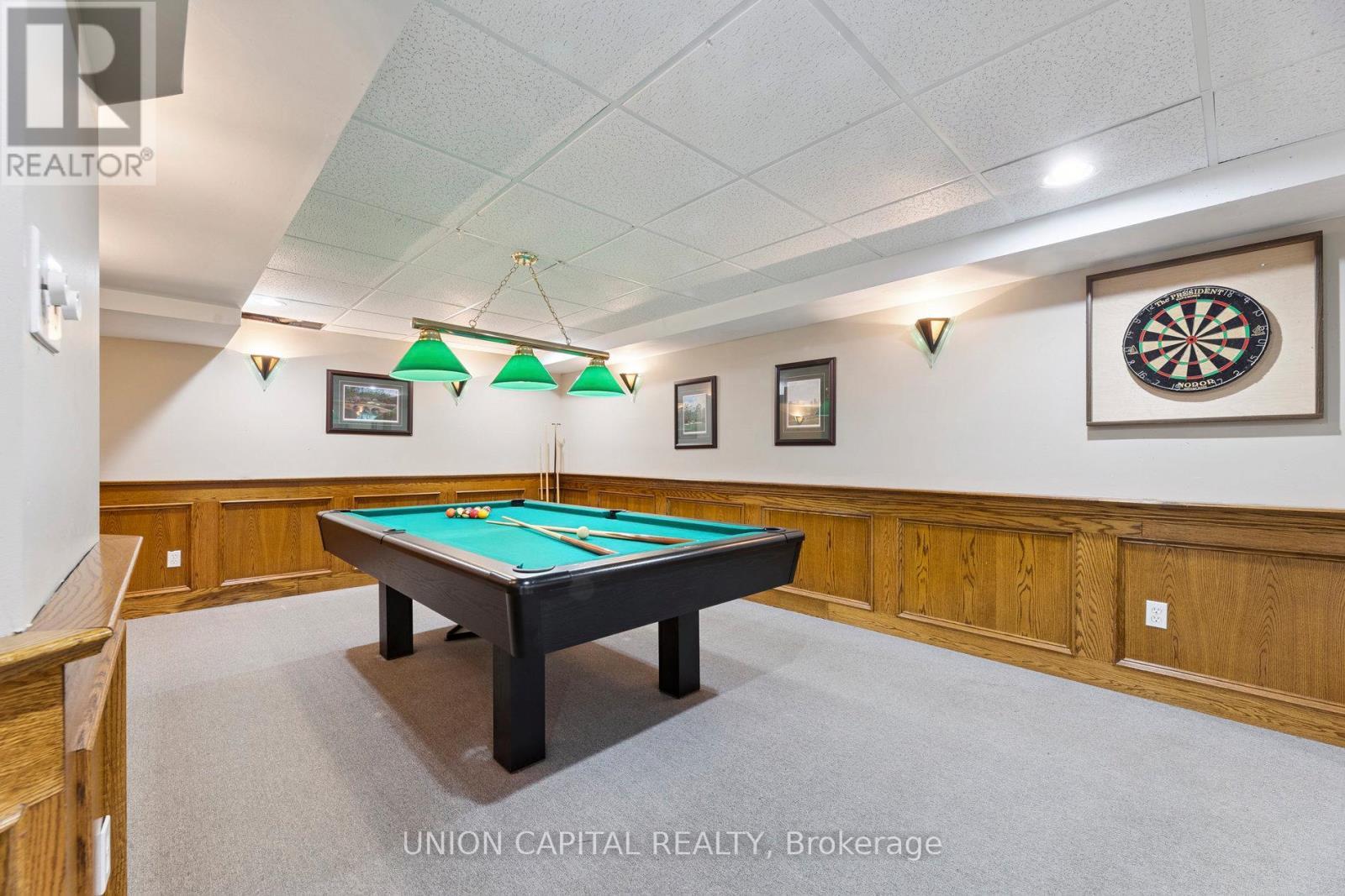 86 Charing Crescent, Aurora, ON - Indoor Photo Showing Other Room