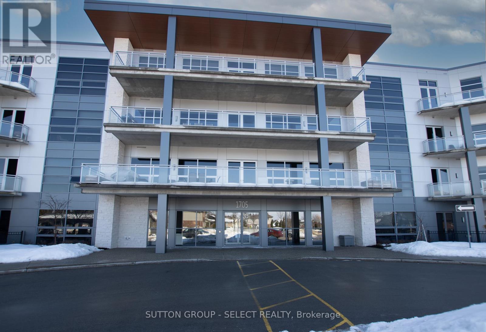 208 - 1705 Fiddlehead Place, London North (North R), ON - Outdoor With Balcony