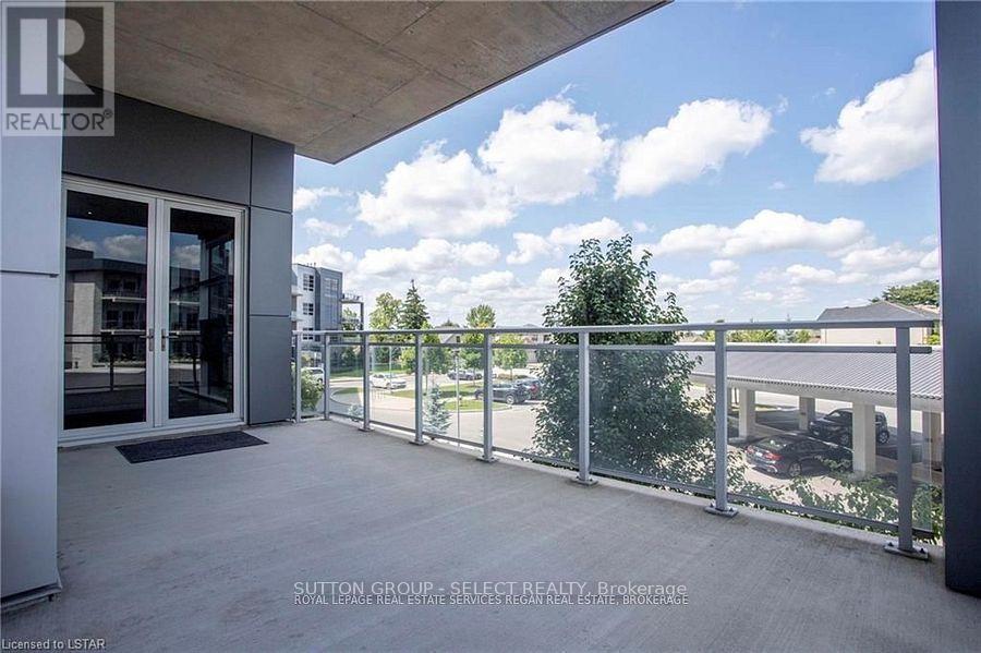 208 - 1705 Fiddlehead Place, London North (North R), ON - Outdoor With Balcony With Exterior