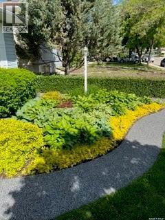 106 Laurentian Drive, Saskatoon, SK - Outdoor