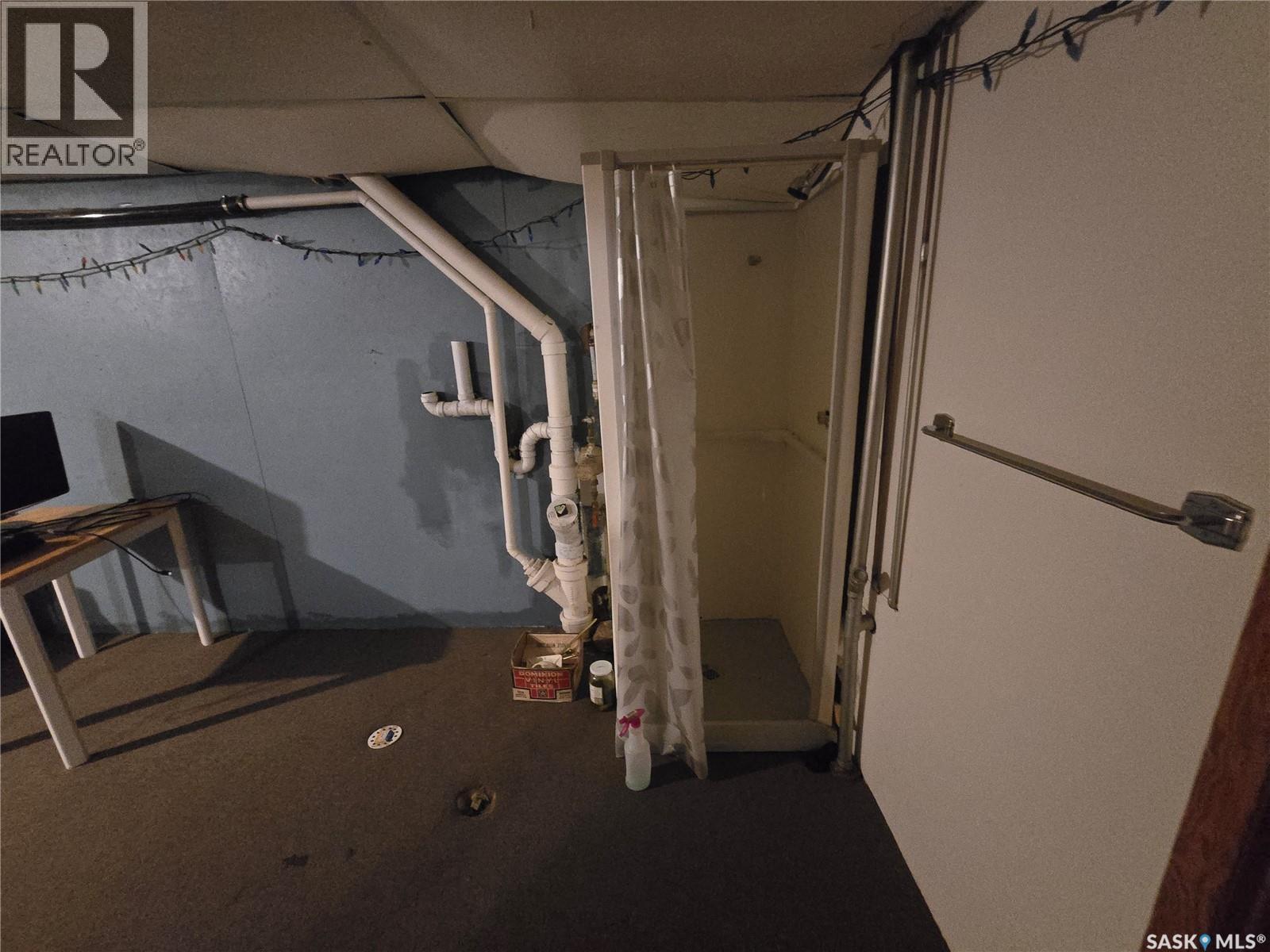 703 Main Street, Kipling, SK - Indoor Photo Showing Other Room