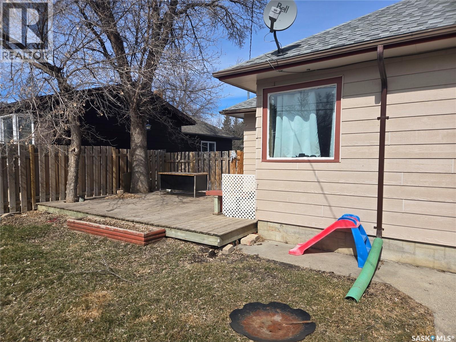 703 Main Street, Kipling, SK - Outdoor With Deck Patio Veranda With Exterior