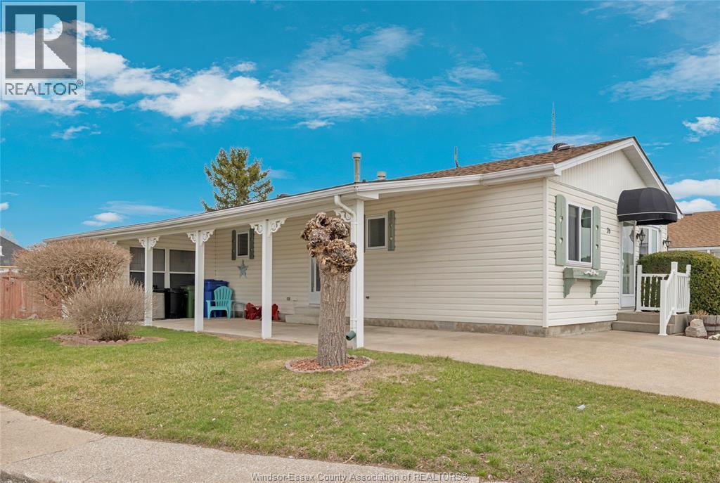 76 Cherry, Mcgregor, ON - Outdoor