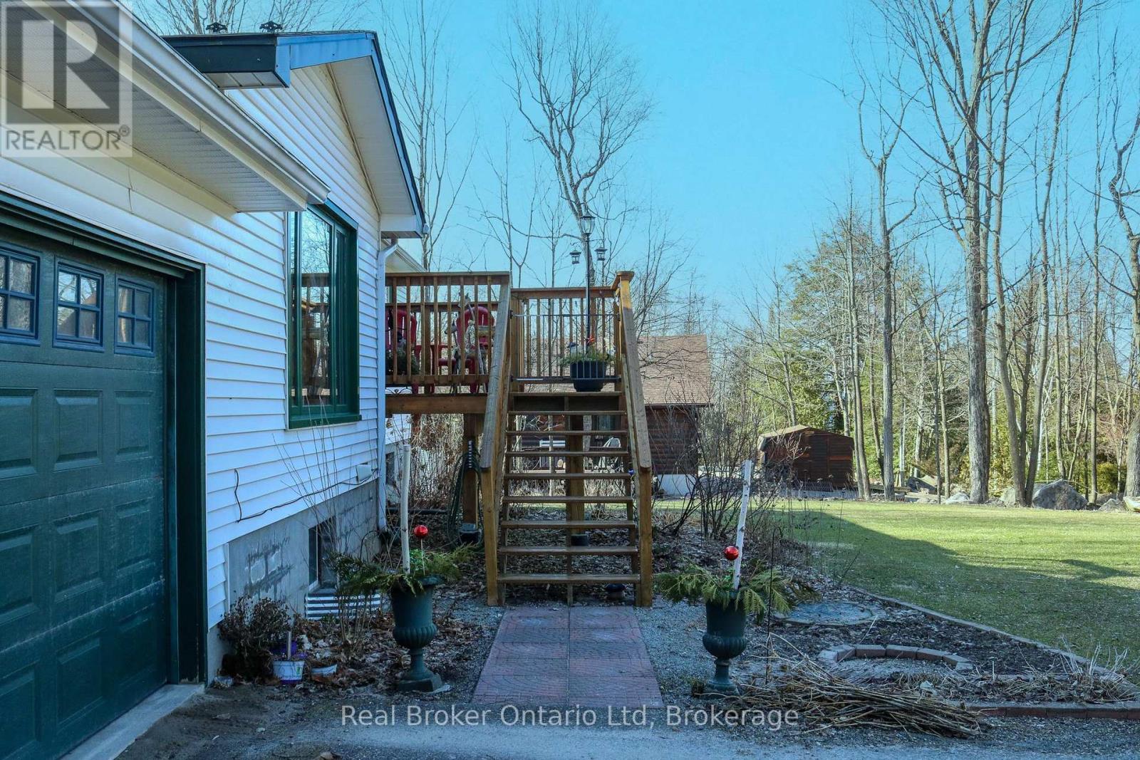 14 Seneca Crescent, Tiny, ON - Outdoor
