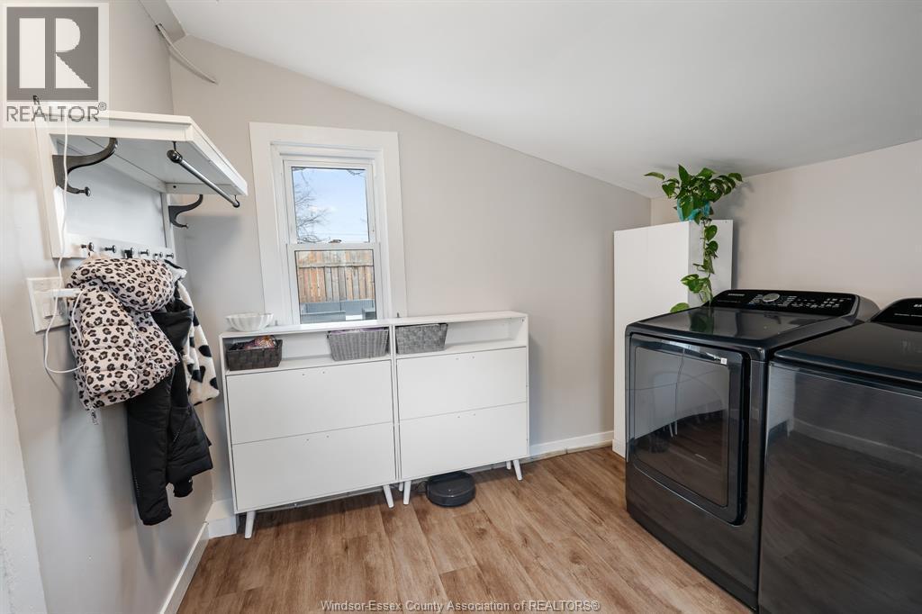 45 Richardson, Tilbury, ON - Indoor