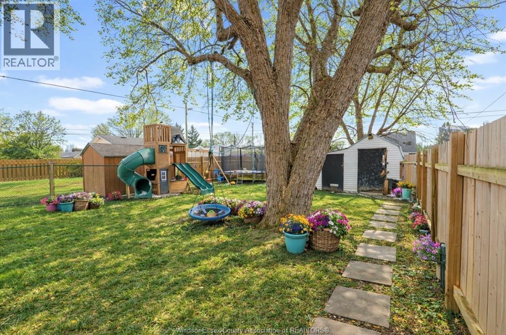 45 Richardson, Tilbury, ON - Outdoor