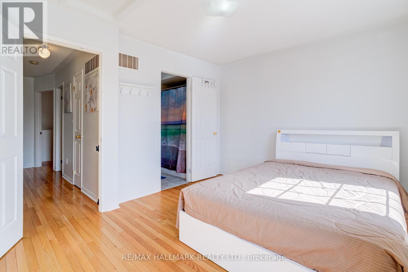 55 Ted Wray Circle, Toronto, ON - Indoor Photo Showing Bedroom