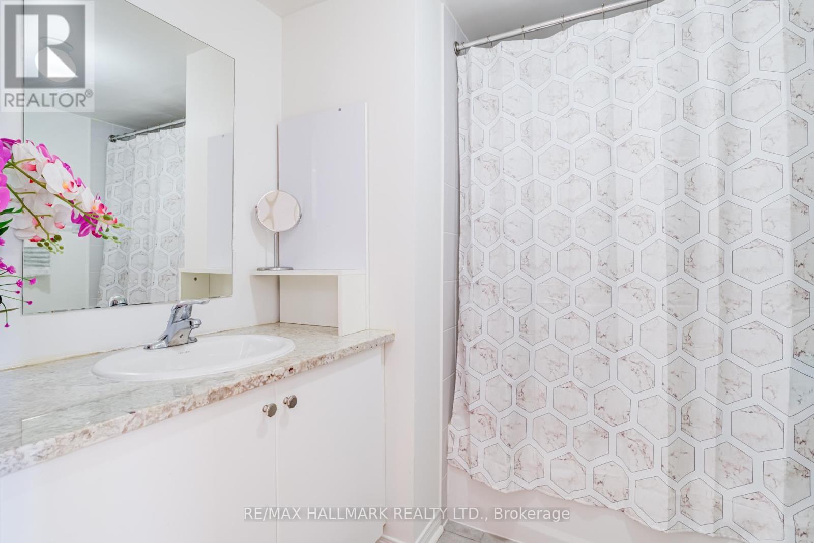 55 Ted Wray Circle, Toronto, ON - Indoor Photo Showing Bathroom