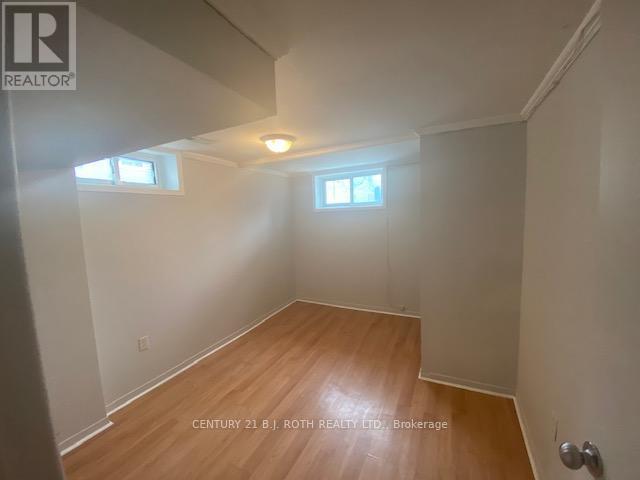 156 Dunlop Street W, Barrie, ON - Indoor
