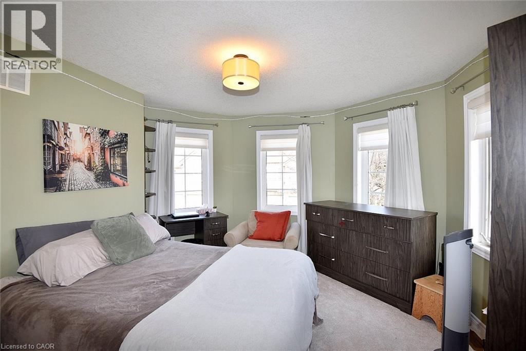 39 Panabaker Drive Unit# 7, Ancaster, ON - Indoor Photo Showing Bedroom