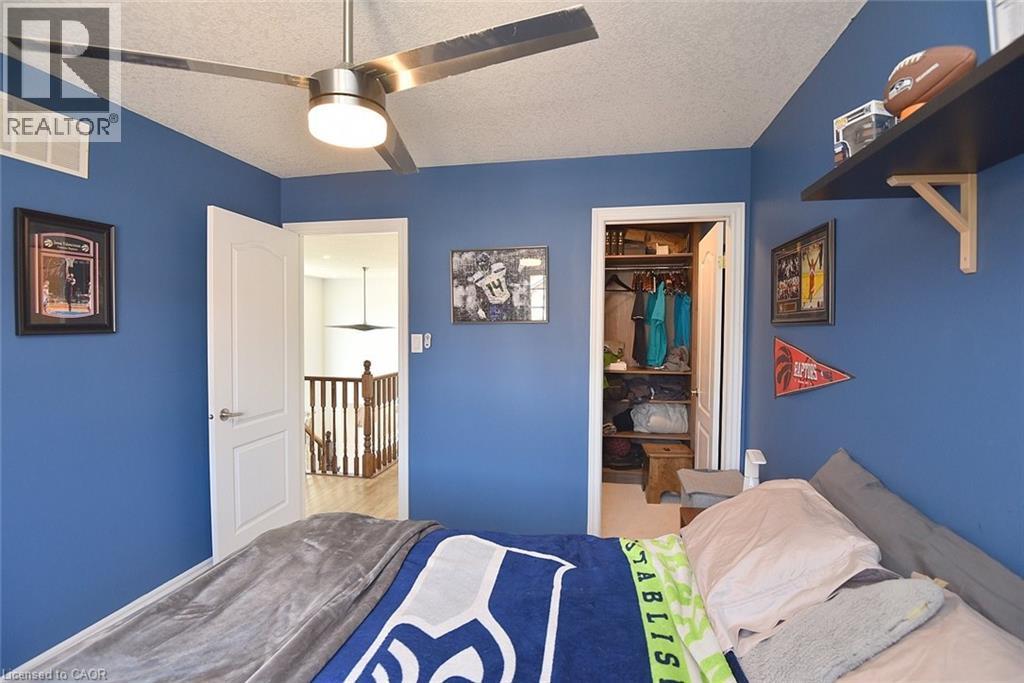 39 Panabaker Drive Unit# 7, Ancaster, ON - Indoor Photo Showing Bedroom